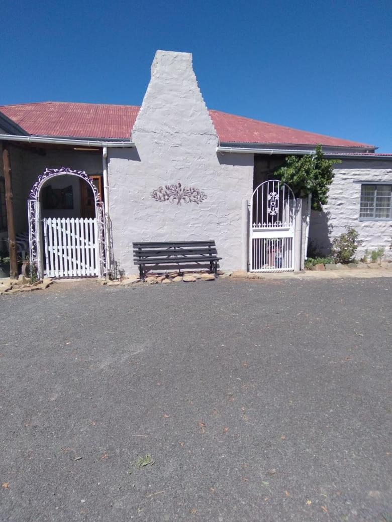 Sutherland Guest House Εξωτερικό φωτογραφία