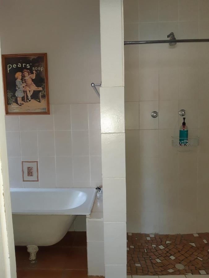 Sutherland Guest House Εξωτερικό φωτογραφία